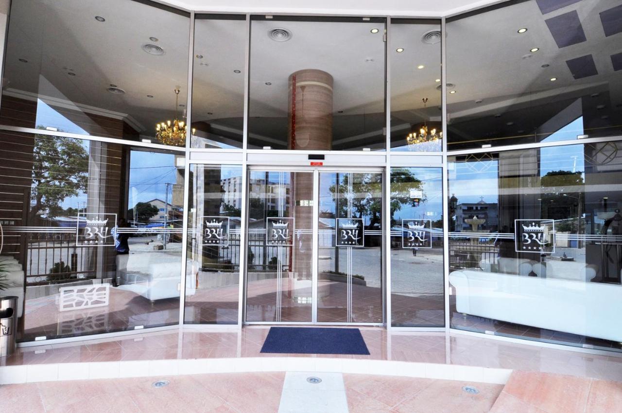 Bénin Royal Hôtel Cotonou Exterior foto