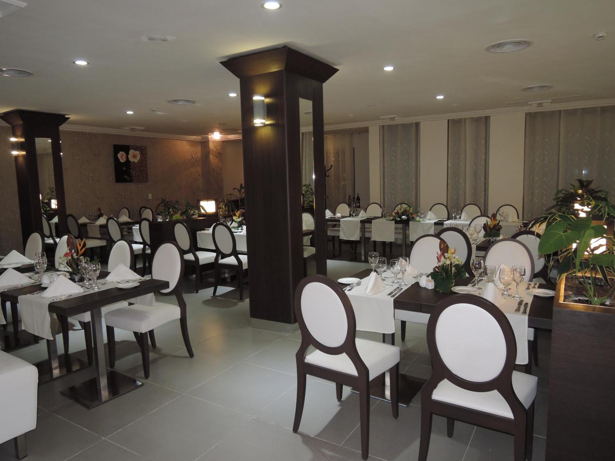Bénin Royal Hôtel Cotonou Exterior foto