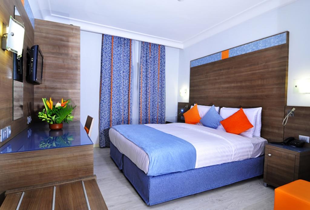 Bénin Royal Hôtel Cotonou Quarto foto