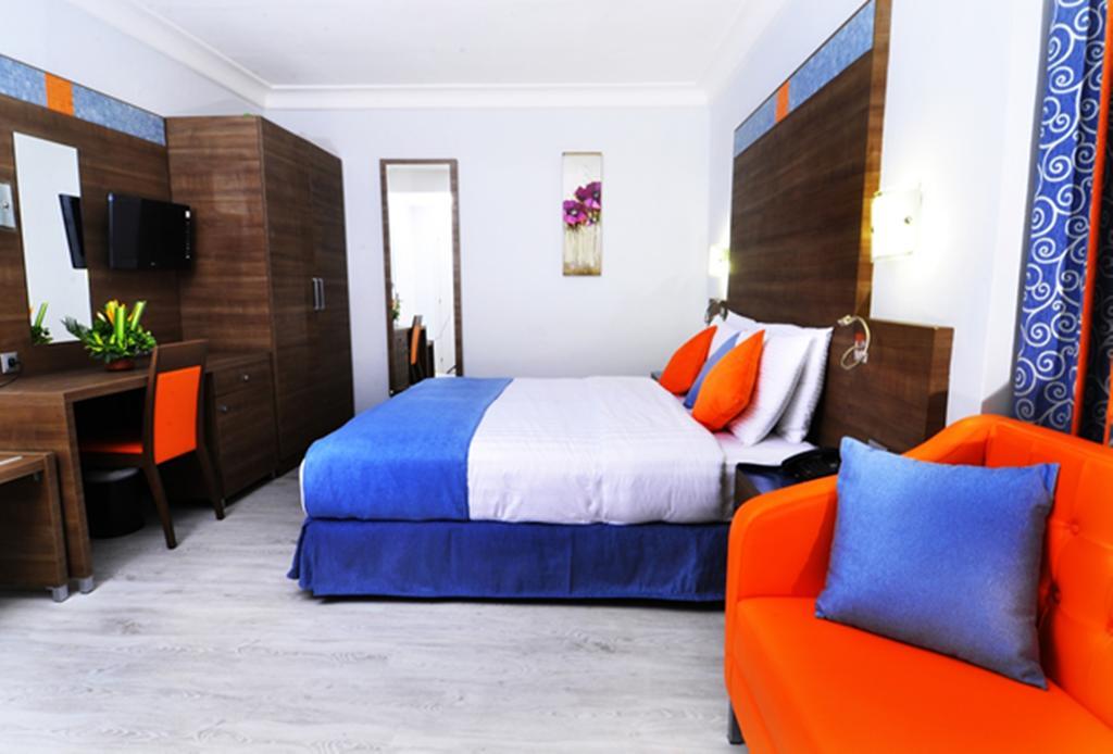 Bénin Royal Hôtel Cotonou Quarto foto