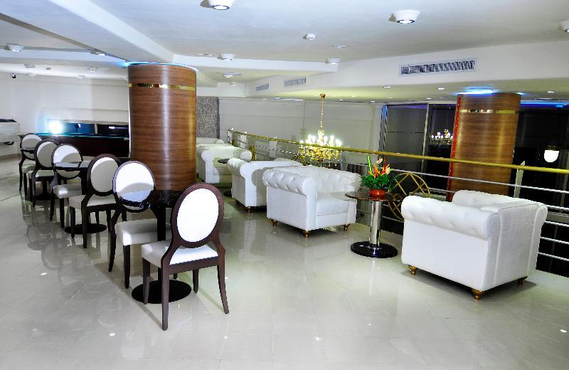 Bénin Royal Hôtel Cotonou Exterior foto